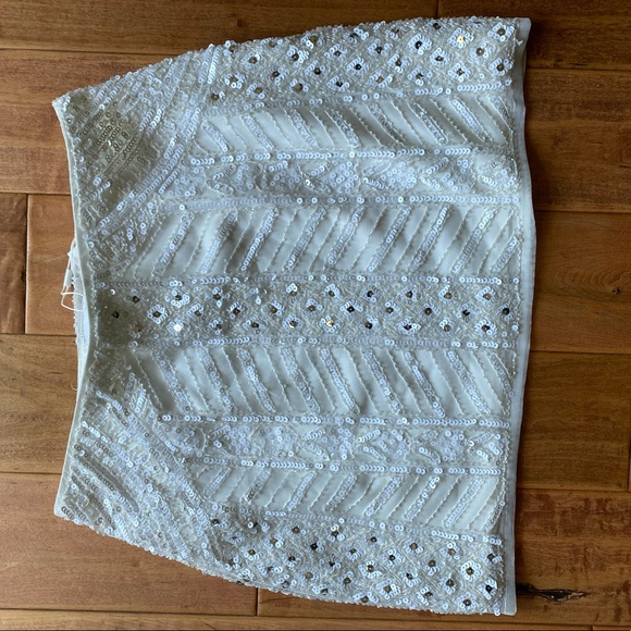 White Sequin Skirt Never Worn with Tags - Picture 2 of 3
